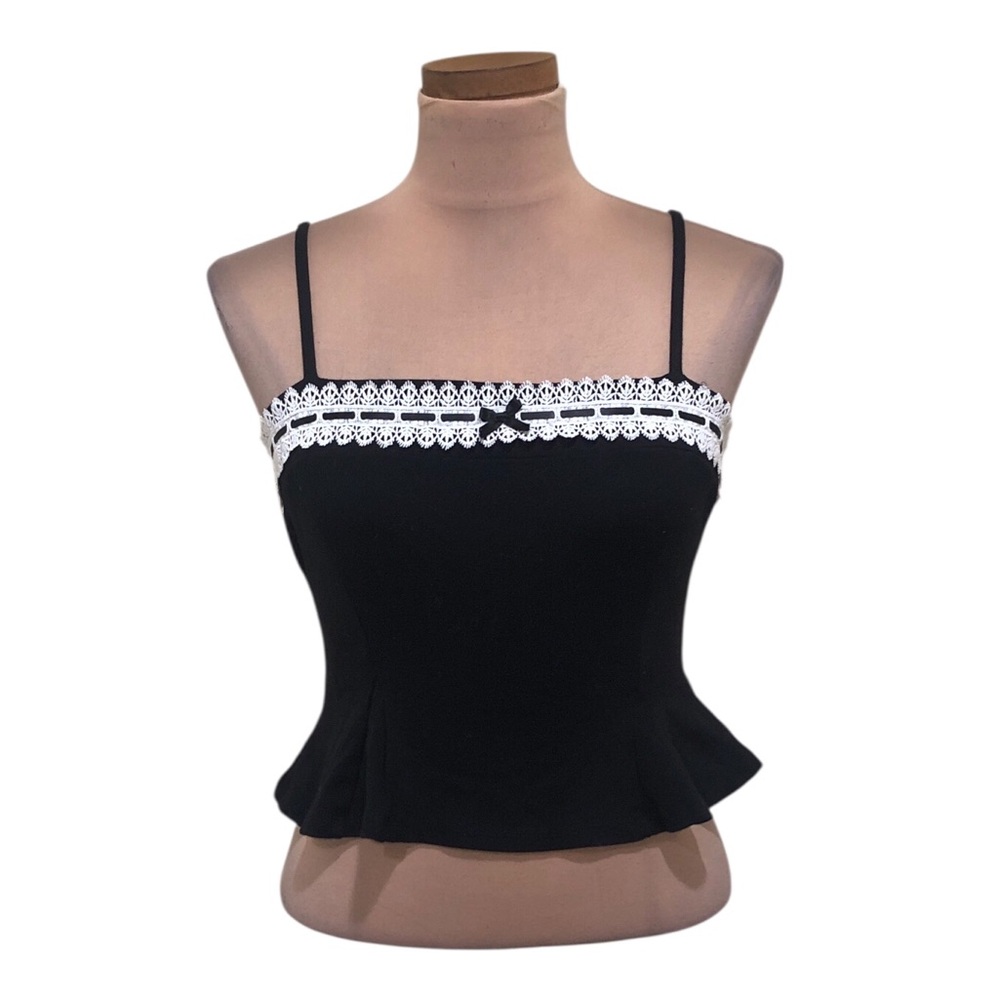 Francesca’s Collection Blashe Crop Top Size Small Black Lace